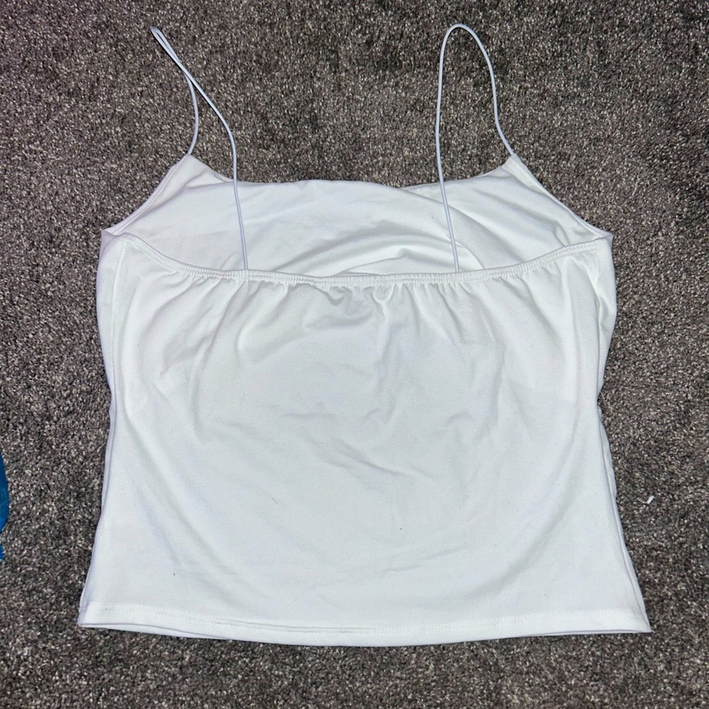 White spaghetti strap cropped tank top